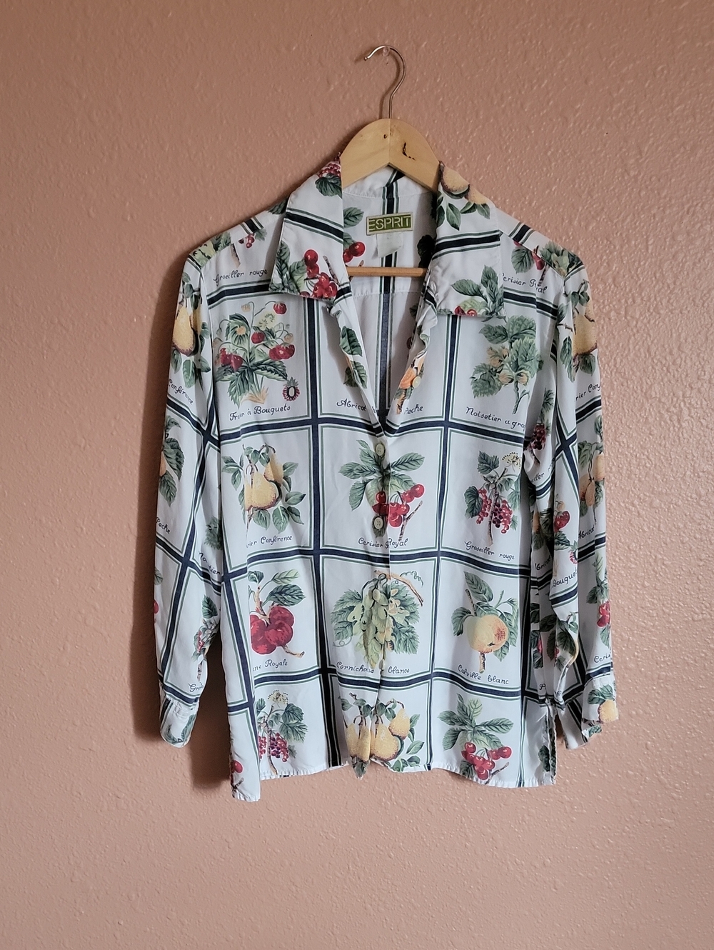 Esprit White Vegetable Fruit Garden Striped Button Shirt Blouse Vintage Faded